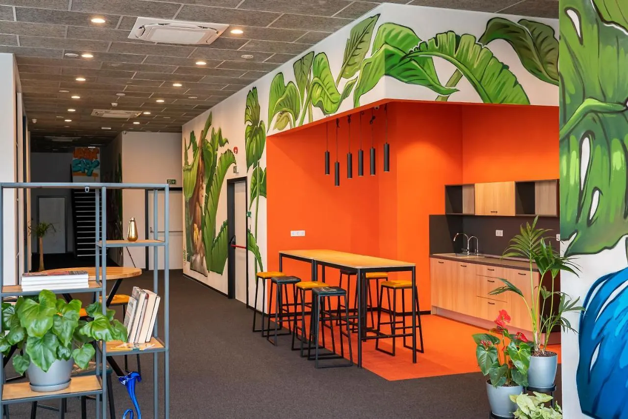 וארנה Hotel Campus 90 - Free Parking 3*,