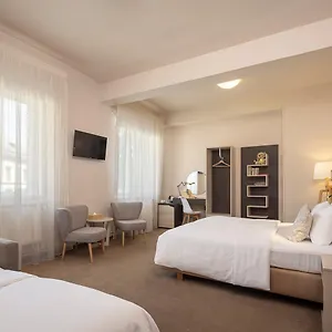 **** Hotel Pytloun Kampa Garden Repubblica Ceca