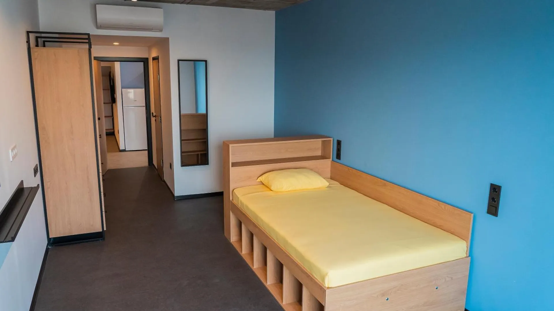***  Hotel Campus 90 - Free Parking Varna Bulgaria